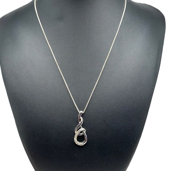 Kay Jewelers Silver and Black Necklace - Picture 2 of 12